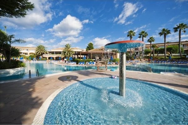 Piscine princesa playa 386994 pgbighd