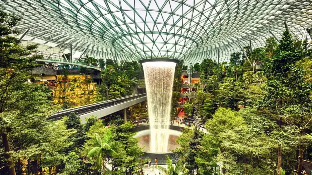 Singapore jewel changi airport getty featured image 1366x768